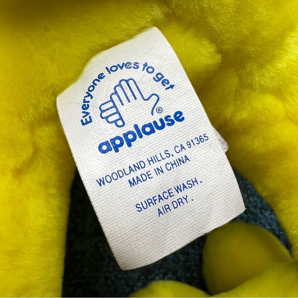 RARE Vintage 1998 Applause Lost in Space Alien Plush Blawp 17" Yellow - Picture 6 of 7